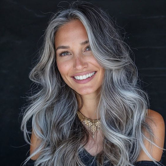 Balayage pour une transition cheveux gris